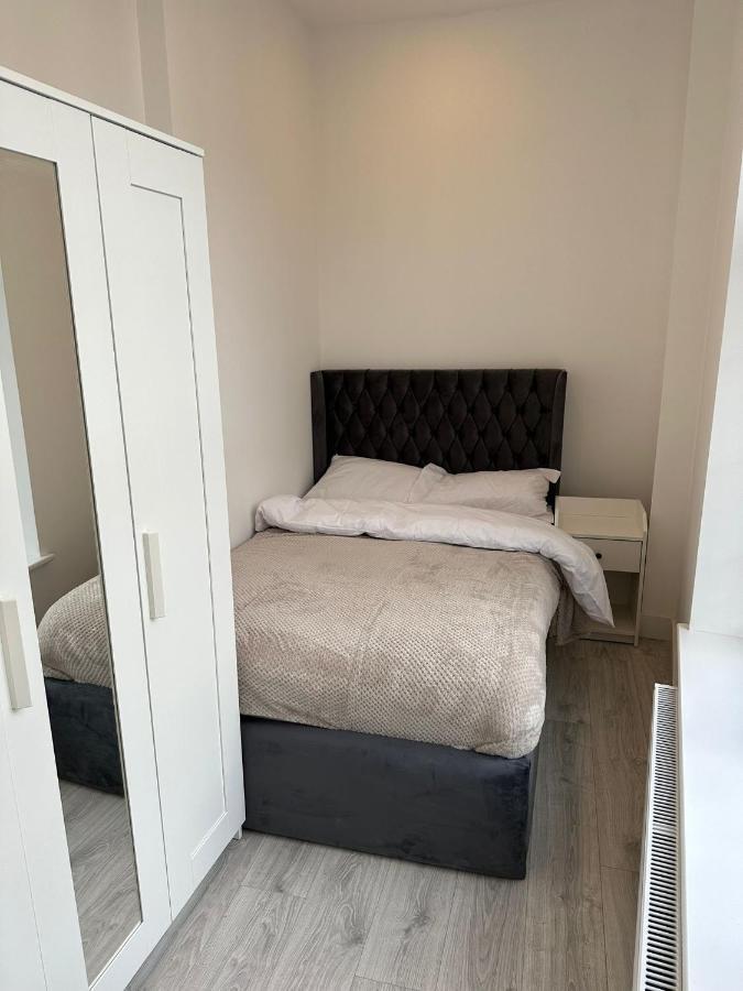 The Walworth Retreat- Cozy Flats In London Exterior photo